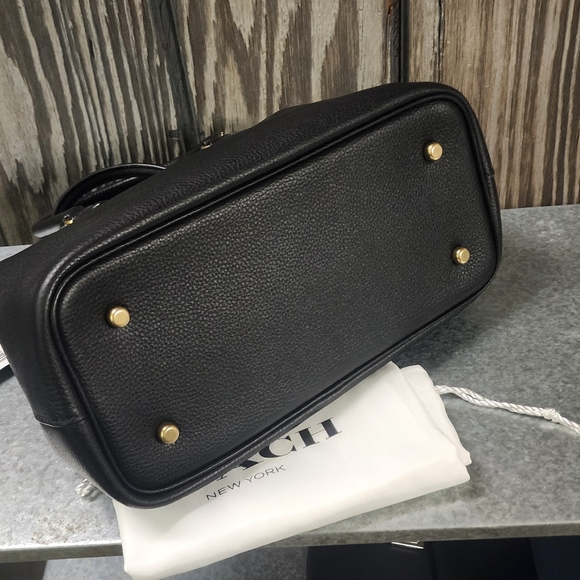 NWT Coach Lagacy Carryall 28 - Picture 8 of 11